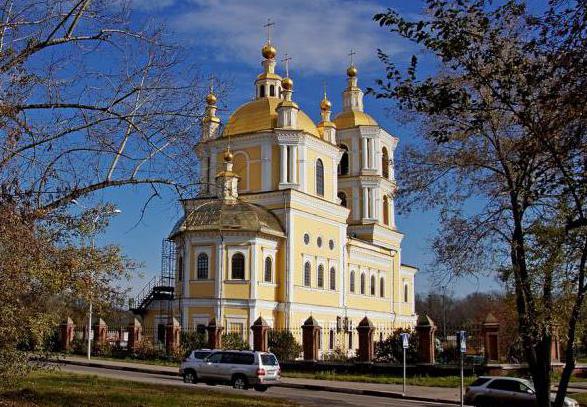 Novokuznetsk, Ιερός Ναός Μεταμόρφωσης: όπου βρίσκεται, φωτογραφία