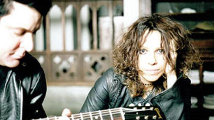 Linda Perry βιογραφία