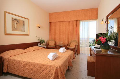 Lavris Hotel Bungalows 4 * (Ελλάδα / о.Крит): φωτογραφίες, τιμών και σχόλια των ξενοδοχείων