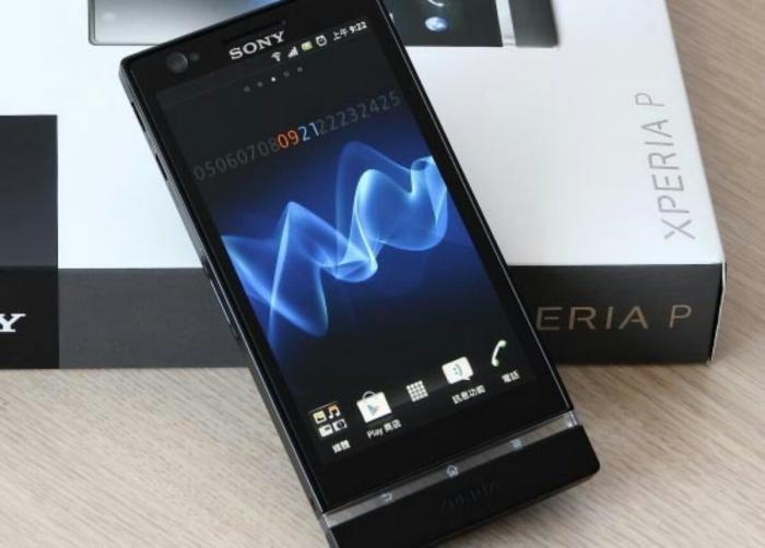 Sony Xperia P smartphone: μια σύντομη επισκόπηση του μοντέλου